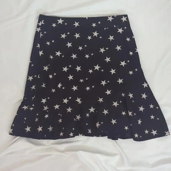 NWT Nasty Gal Star-T As You Mean To Go On Mini Skirt Color Black/White Size 2 - Picture 10 of 15